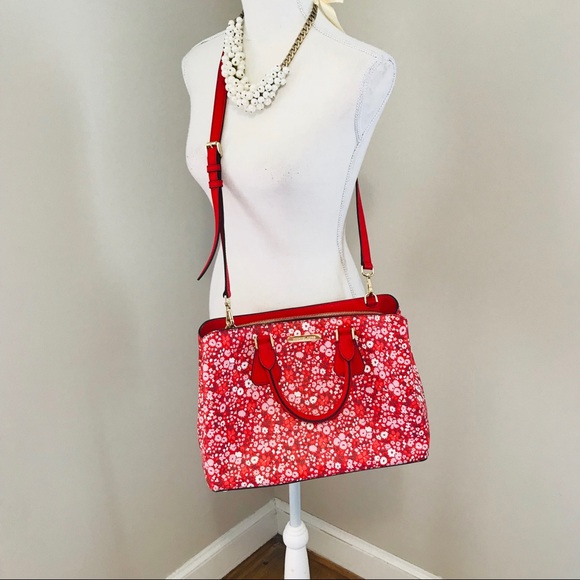 Michael Kors Handbags - Michael Kors Bag